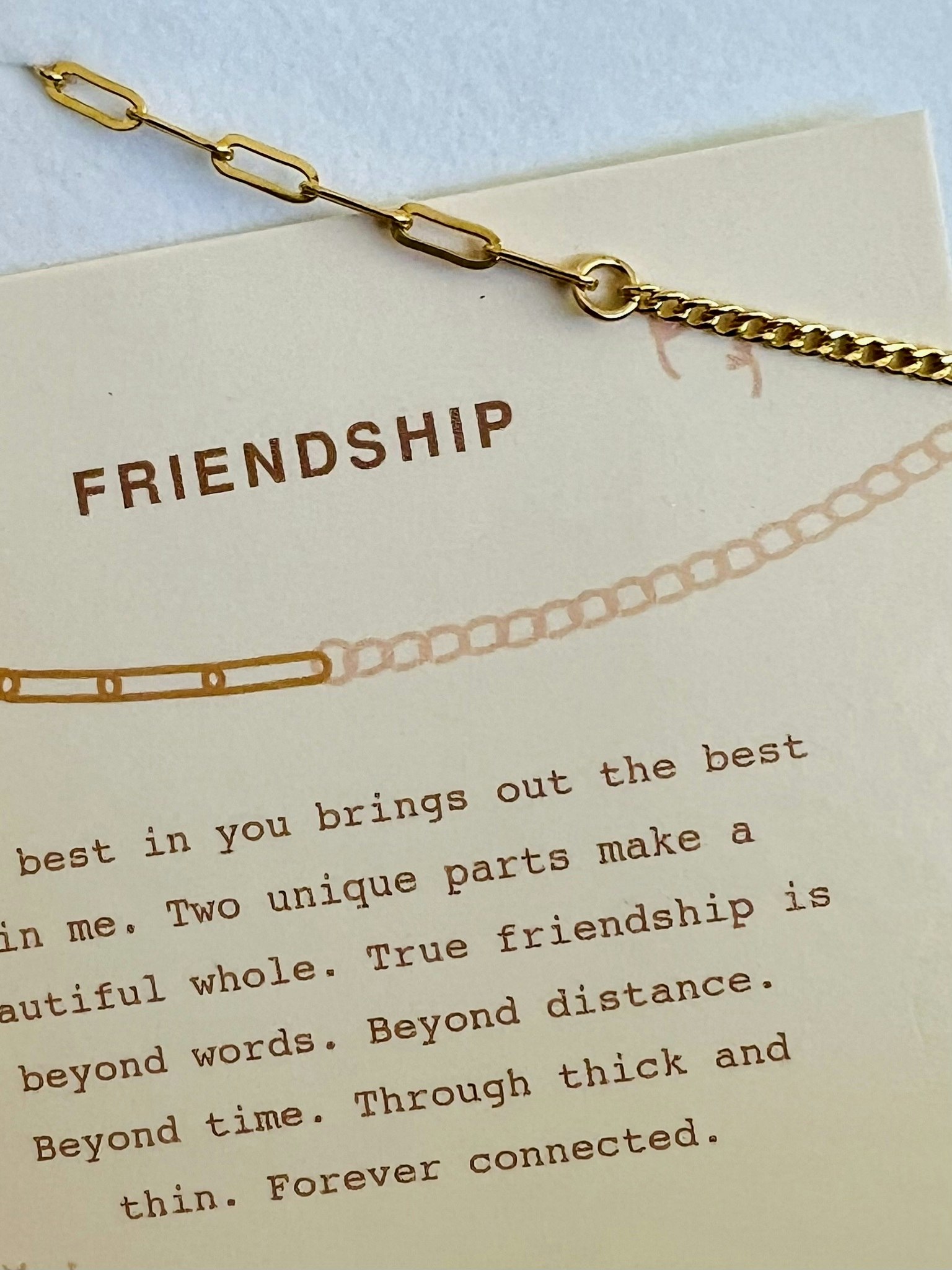 Everly Made - FRIENDSHIP Curterra armbånd i Gull