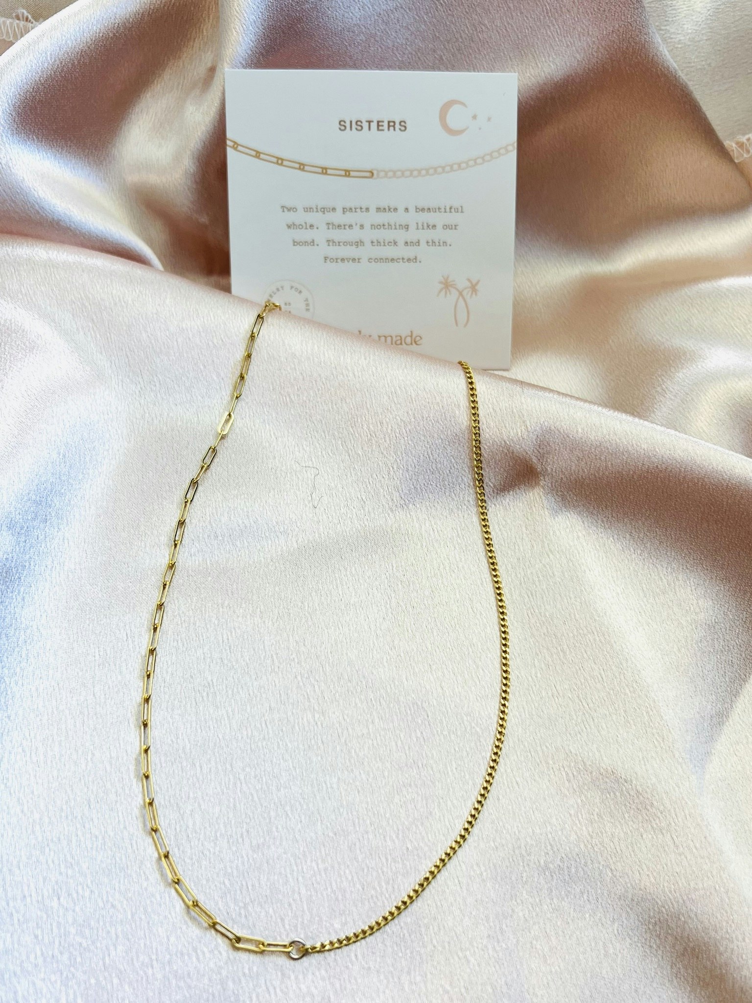 Everly Made - SISTER Gullkjede