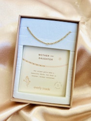 Everly Made - MOR & DATTER Gullkjede