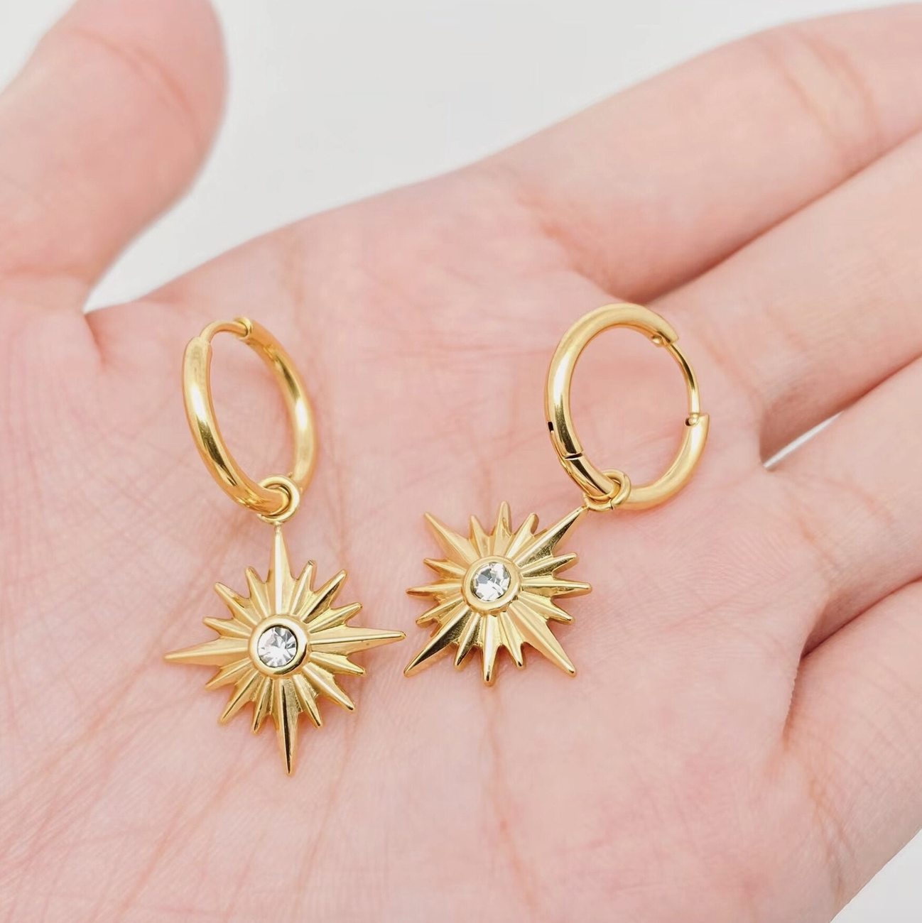 Star Pendant Huggies