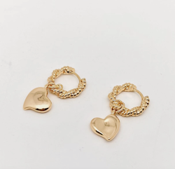 Twistet  Heart Huggies