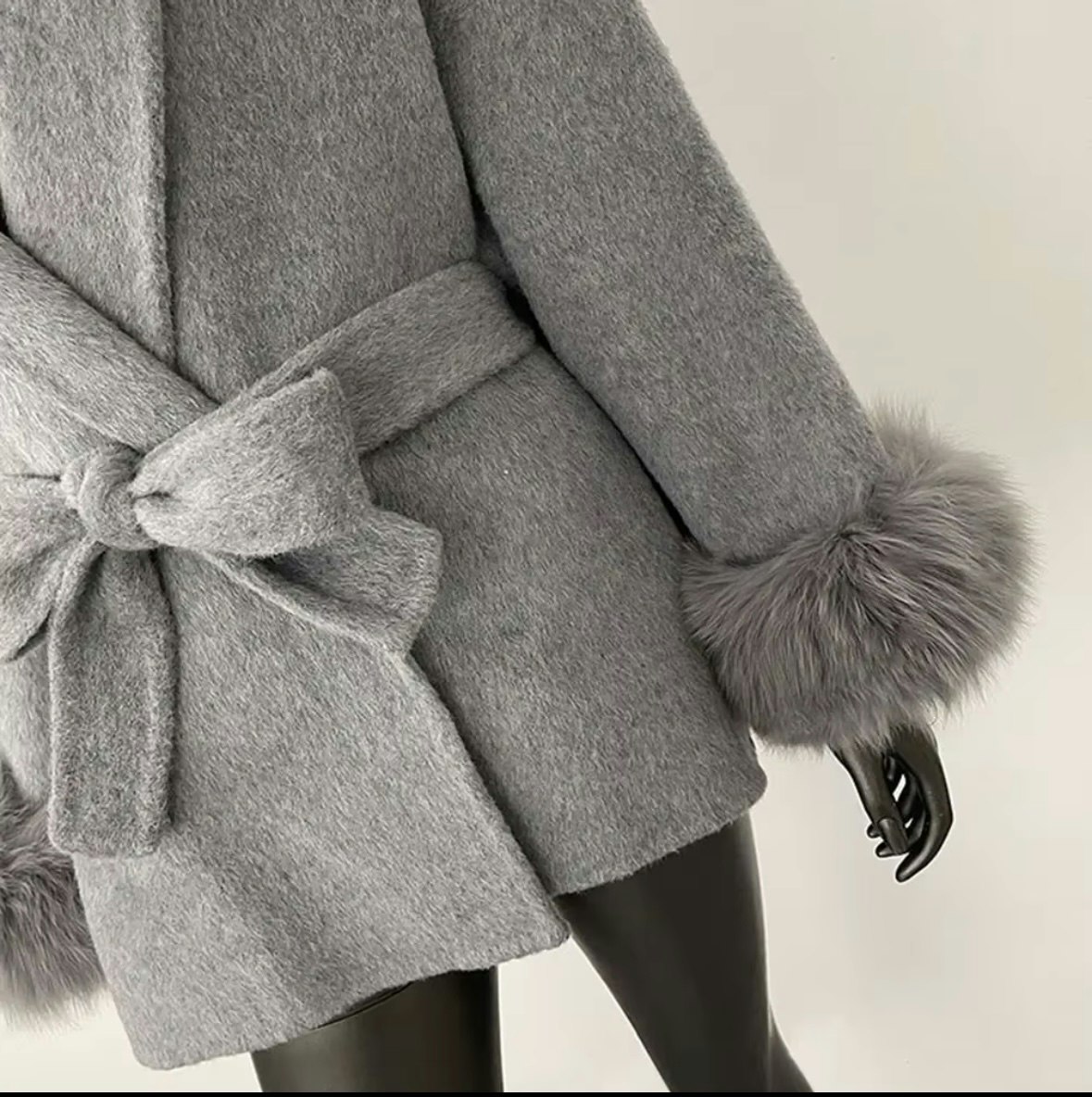 LEA COAT GREY