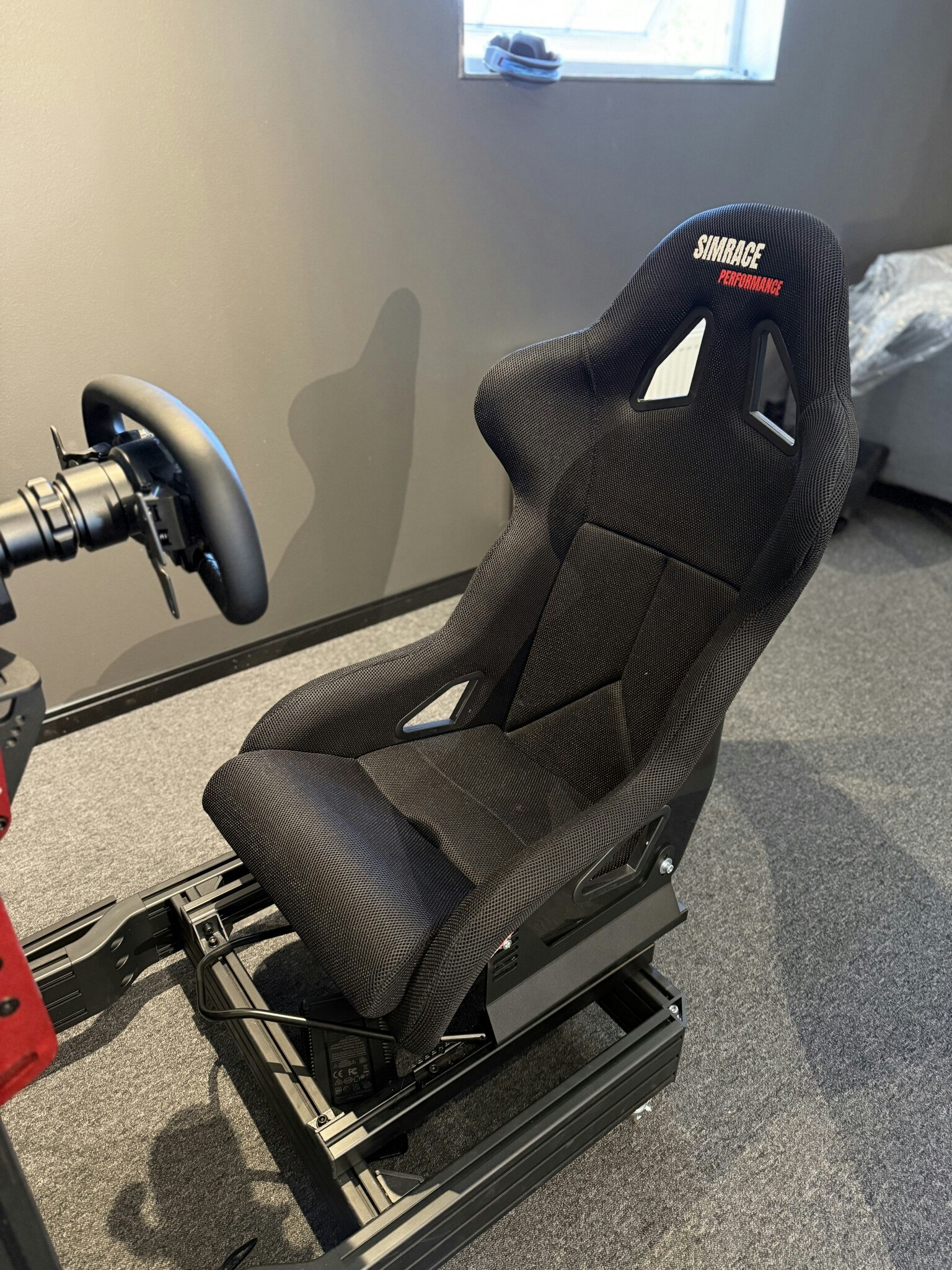 Trak Racer TR120S med Moza komplett simulator färdigbyggd
