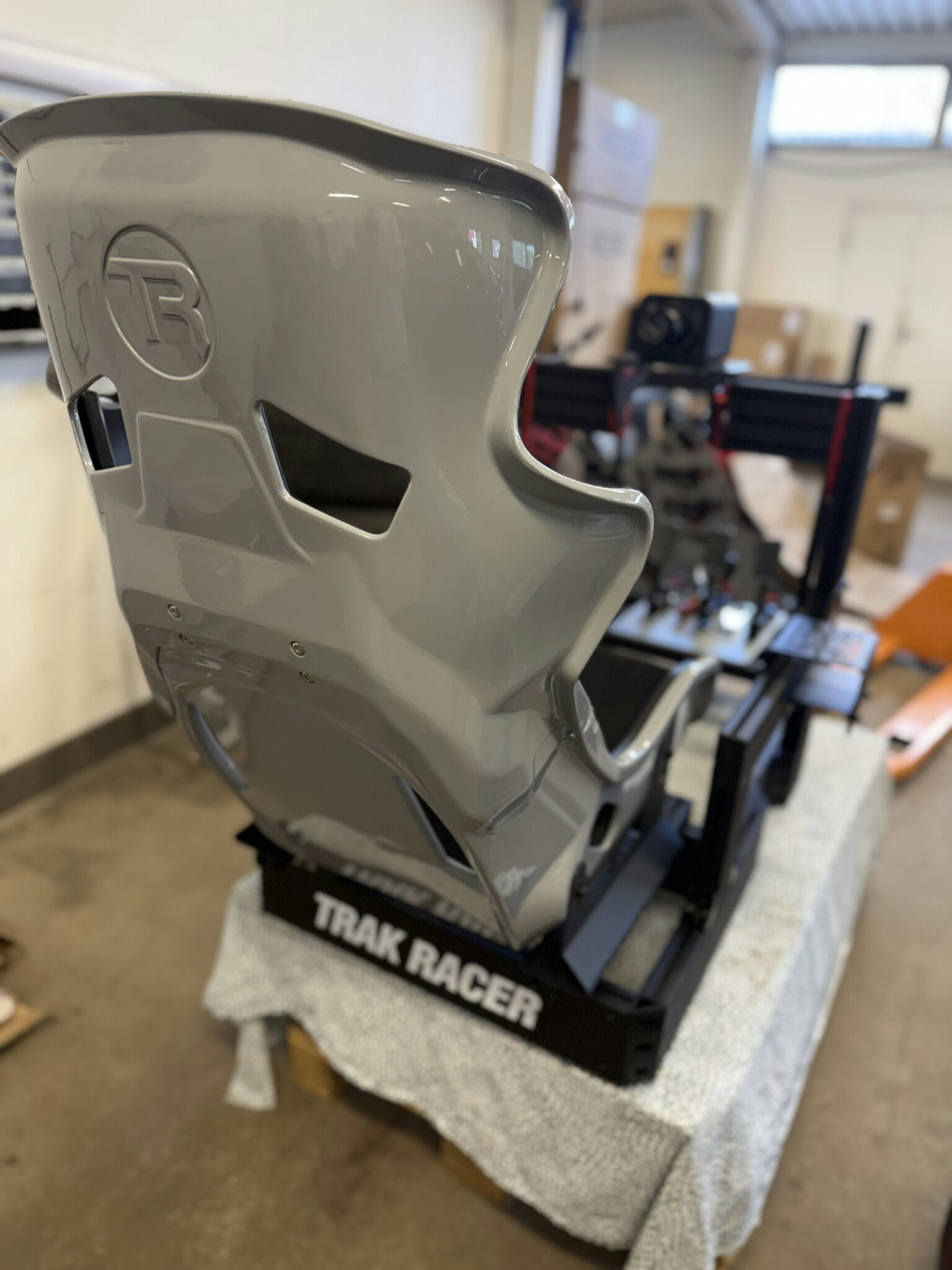Trak Racer TR120S simulator med Simagic färdigbyggd