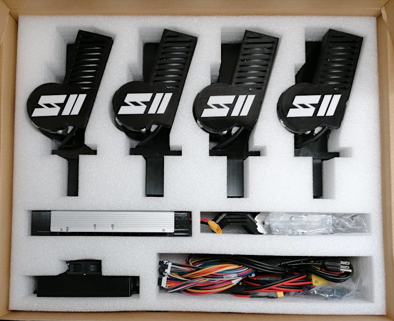Simrig SR2 with Black 20x20 profiles for 40x80, 40x120, 40x160 (EU cable)