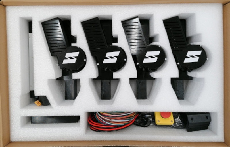 Simrig SR1 with Black 20x20 profiles for 40x80 (EU cable)