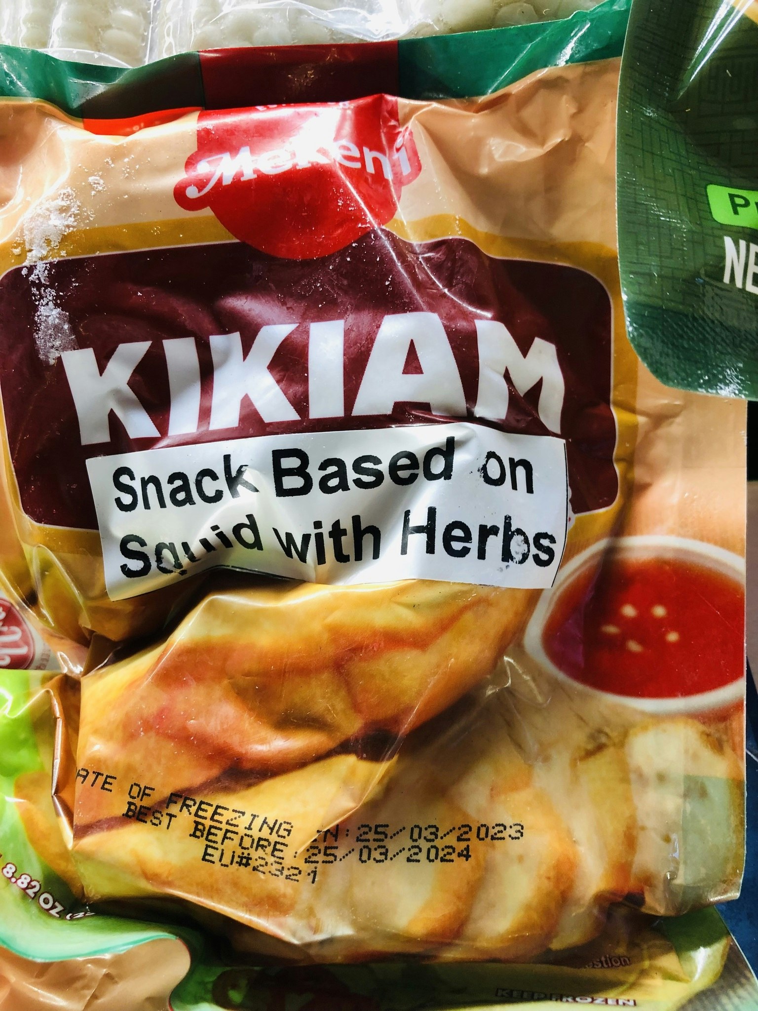 Mekeni Kikiam (Asian Flavored Fish Rolls), Frozen 250 g