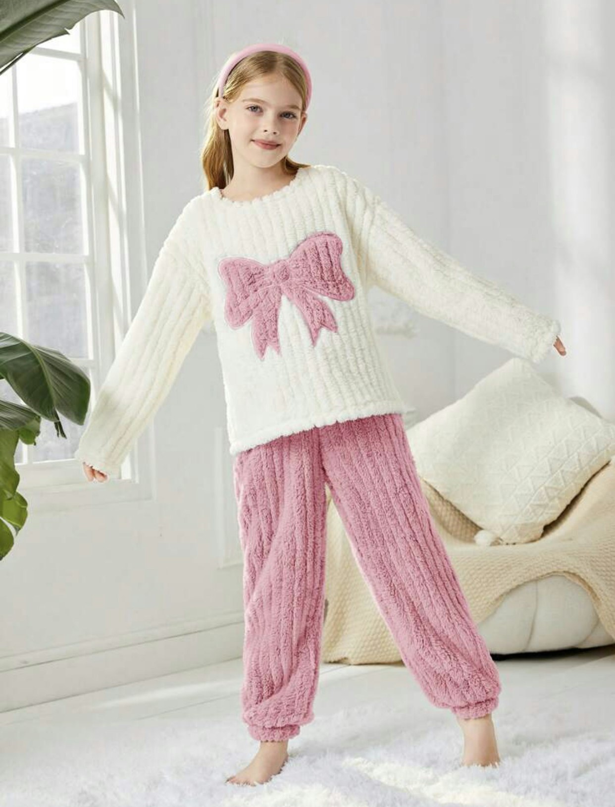Tween Girl Bow Pattern Flannel Top & Pants PJ Set 10Y 134-140