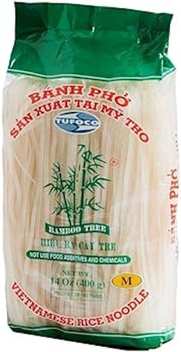 Tufoco  Vietnamese rice noodle Medium 400g