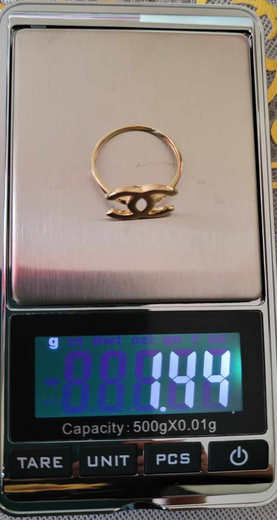 Chanel Ring  1.44grams ( 6.5cm )