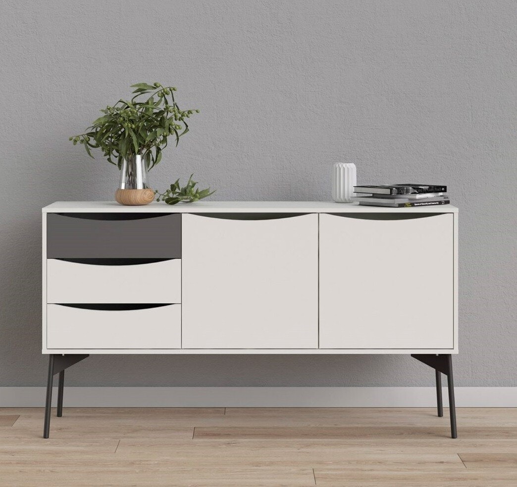 FUR VIT 86133 Skänk med 2 dörrar och 3 lådor