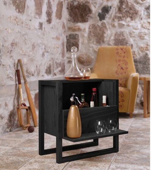 NEWEST SVART Minibar