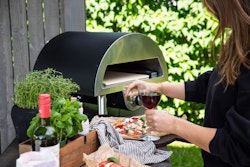 Pizzaugn Sentosa - Venture Home