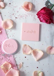 COOKIE EMBOSSER/ Dekorativ stämpel "Love arrow"