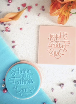 COOKIE EMBOSSER/ Dekorativ stämpel” Happy Father’s Day”