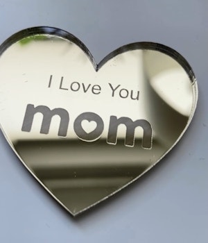 Akryl dekor “I love you mom ” Hjärta