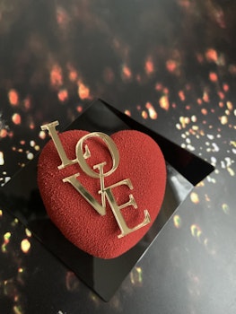 LOVE  Cake  dekor guld