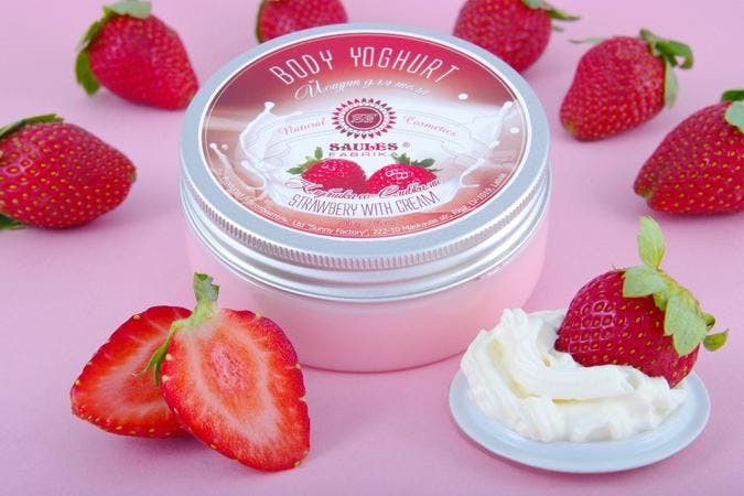 Body Yoghurt - Strawberry with Cream
