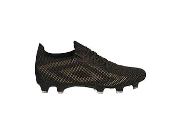 UMBRO Velocita Matrix Pro FG Svart Fotbollsko fasta dobbar
