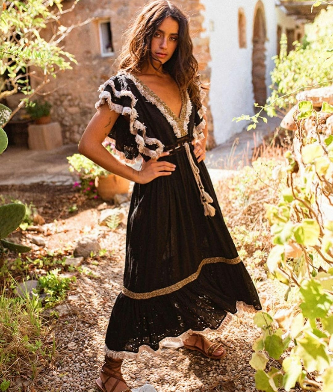 DRESS