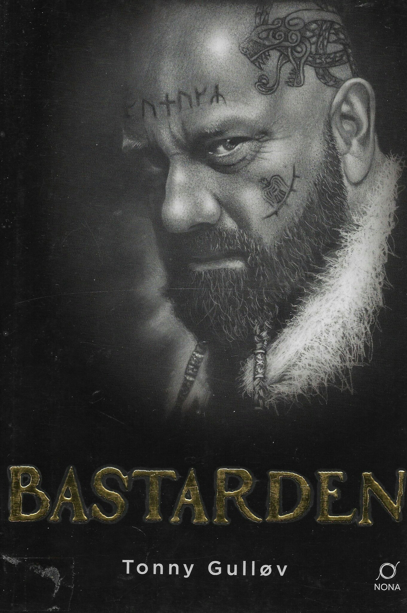 Bastarden av Gulløv, Tonny