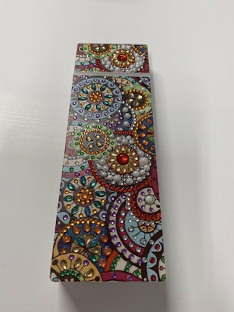 Diamond painting Pennskrin - Cirklad mandala