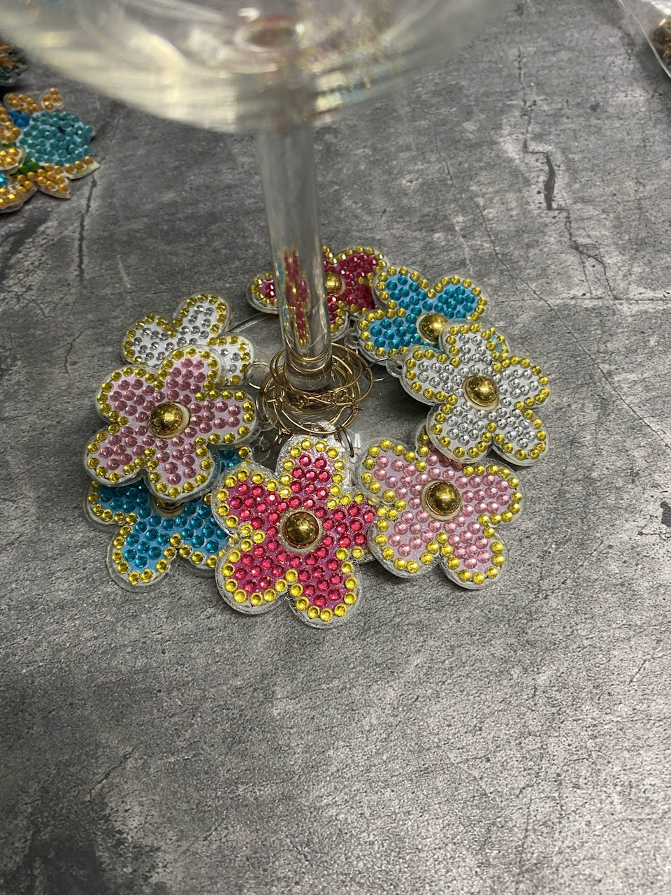 Diamond Painting Vinglasmarkörer - Färgade blommor