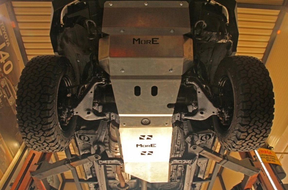 Skliplate Toyota Hilux Vigo 11-15 til Z014