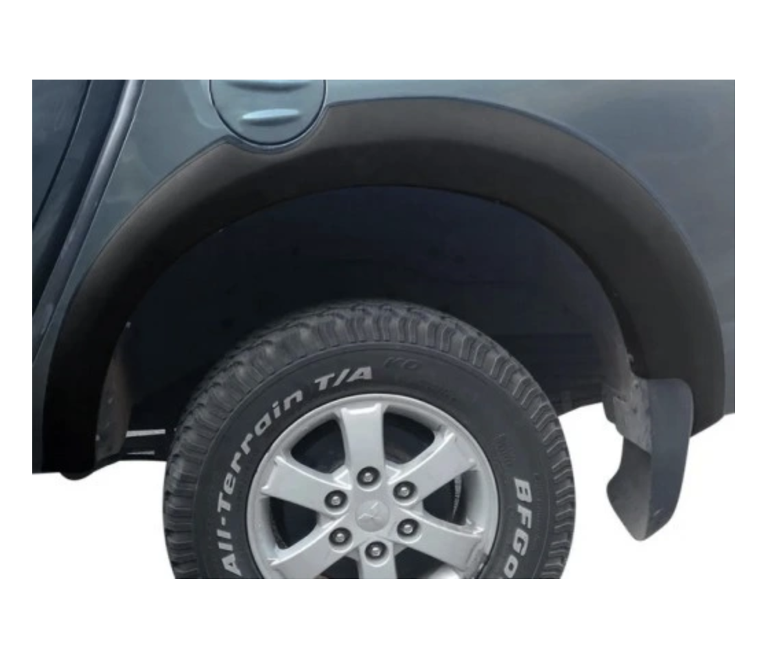 Skjermbreddere LLDPE Mitsubishi L200 (2005-2015) 6cm