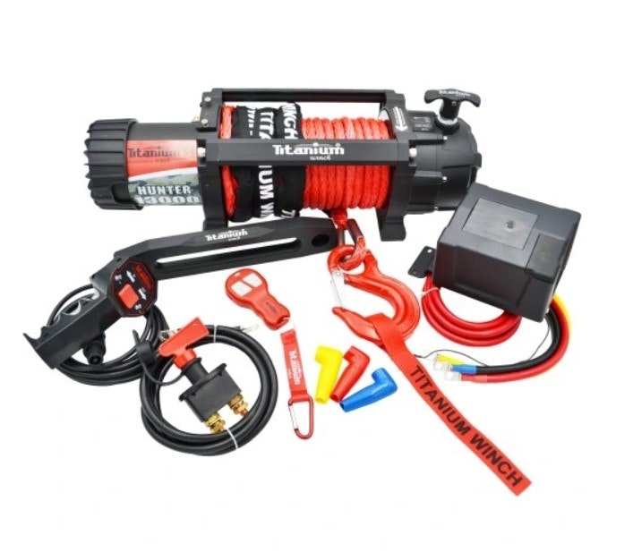 VINSJ TITANIUM HUNTER 13000 LBS 12V Syntetisk Tau W10S
