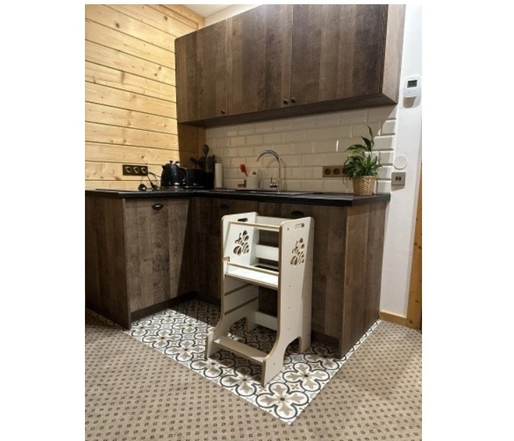 Kjøkkenhjelper BIE - Barnets høyde 80-130 cm
