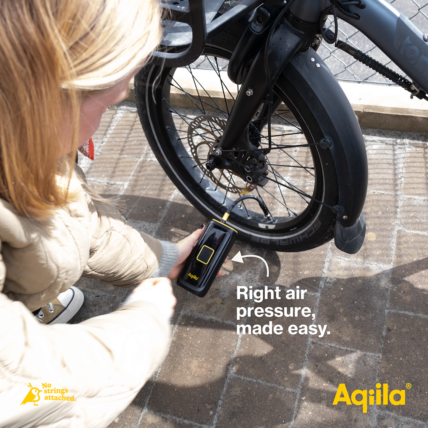 Aqiila Airbird C4 – Luftpump, bärbar kompressor, powerbank, ficklampa