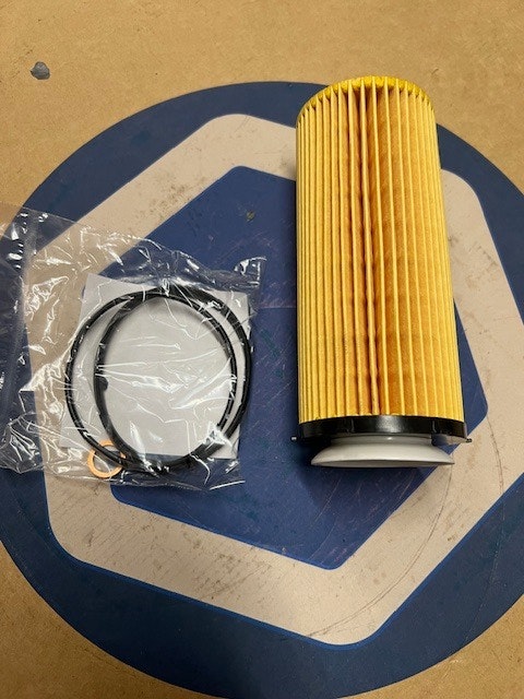 OLJEFILTER BMW    11 42 7 808 443