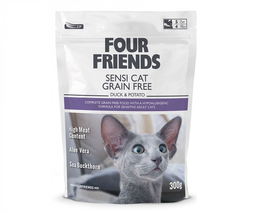 Framsidan av Four Friends Sensi Cat 300 gram, ett spannmålsfritt torrfoder för katter.