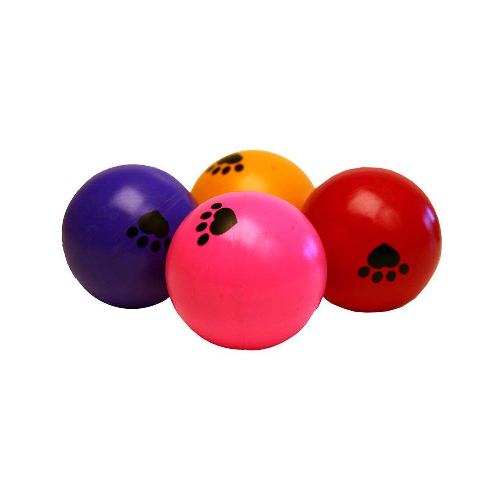 Fyra stycken rasslande pingpongbollar i olika färger - avsedda för att användas som leksak för katter.