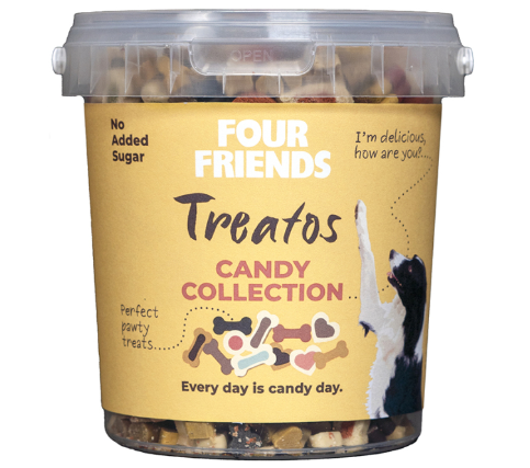 Framsidan av förpackningen för FourFriends Dog Treatos Candy Collection - 500 gram.