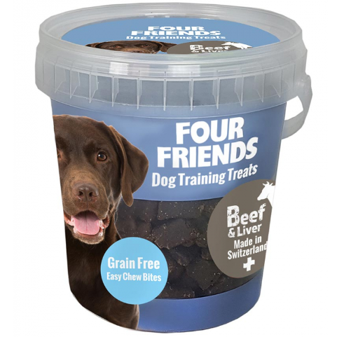 Framsidan av förpackningen för FourFriends Dog Training Treats Beef & Liver - 400 gram.