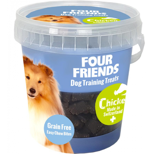 Framsidan av förpackningen för FourFriends Dog Training Treats Chicken - 400 gram.
