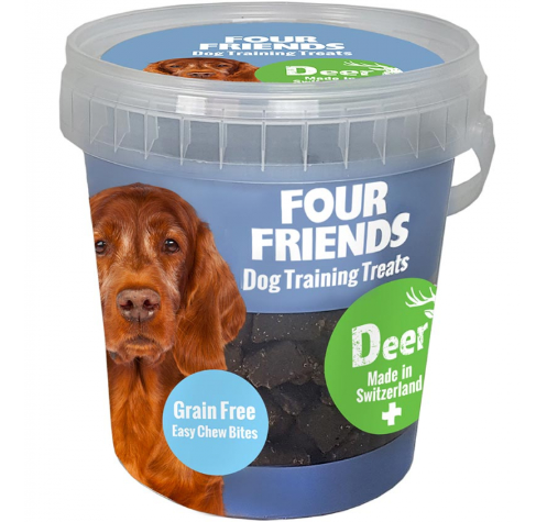 Framsidan av förpackningen för FourFriends Dog Training Treats Deer - 400 gram.