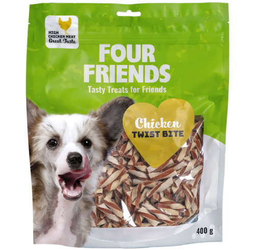 Framsidan av förpackningen för FourFriends Dog Chicken Twist Bite - 400 gram.