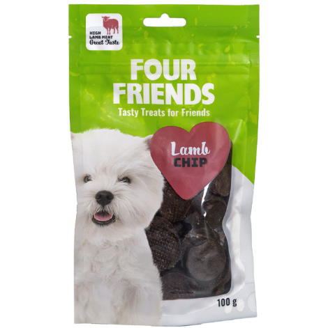 Framsidan av förpackningen för FourFriends Dog Lamb Chip - 100 gram.
