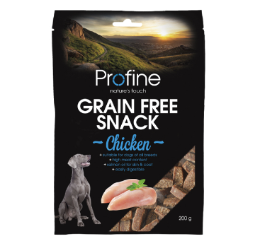 Framsidan av förpackningen för Profine Dog Grain Free Semi Moist Snack Chicken - 200 gram.