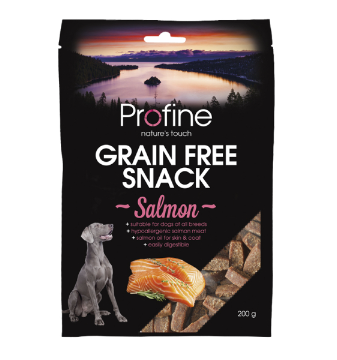 Framsidan av förpackningen för Profine Dog Grain Free Semi Moist Snack Salmon - 200 gram.