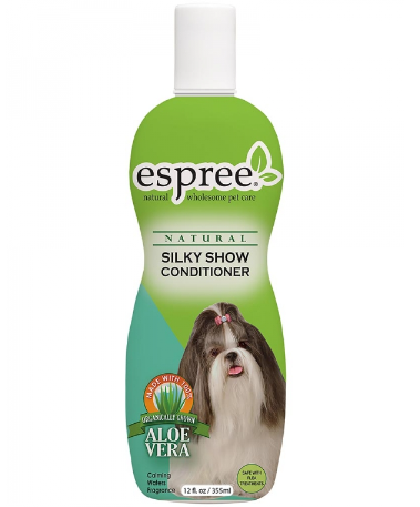 Framsidan av förpackningen för Espree Dog Silky Show Conditioner - 355 ml.