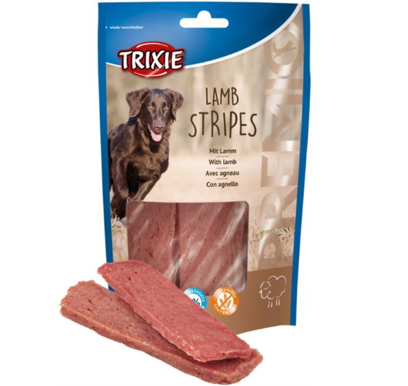 Framsidan av förpackningen för PREMIO Lamb Stripes - 100 g.