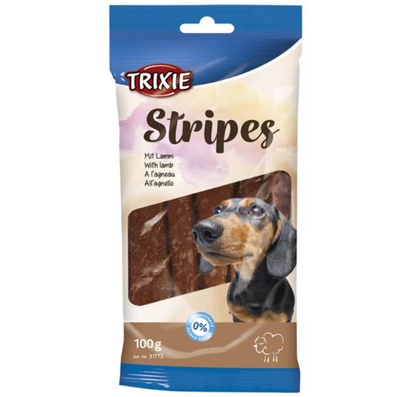 Framsidan av förpackningen för Trixies tuggstrips med smak av lamm.