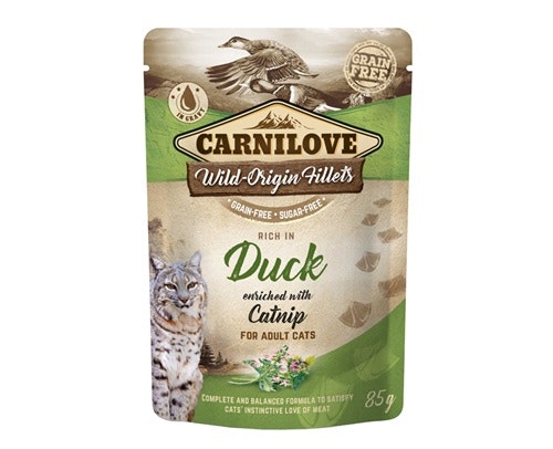 Framsidan av Carnilove Cat Pouch Duck with Catnip.