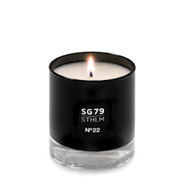 N°22 Scented Candle 145g