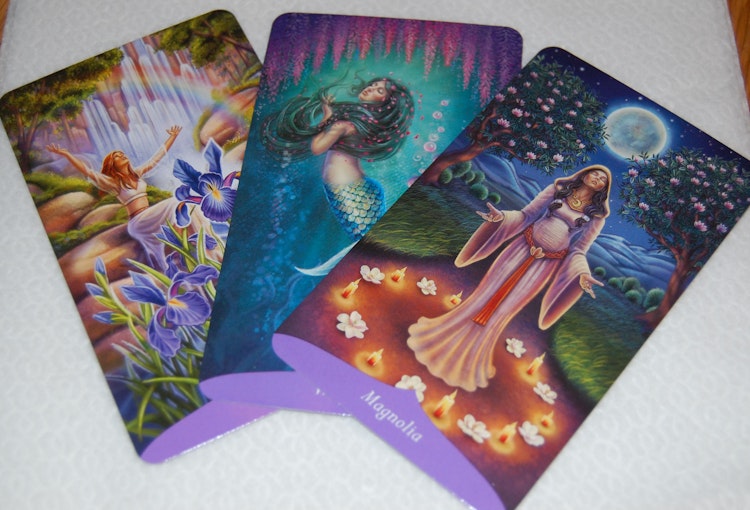 Distanskurs: Utveckla din intuition med tarot och orakelkort