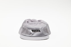 Våga Feather Racing Cap - ALUMINIUM GREY / BLACK